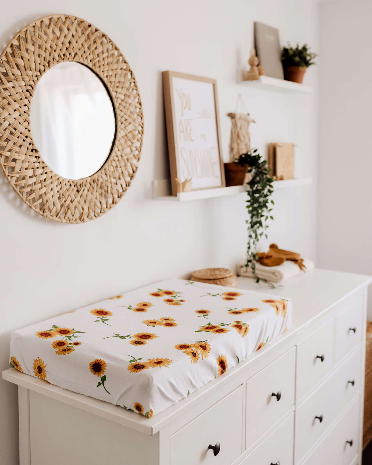 Bassinet Sheet / Change Pad Cover | Sunflower