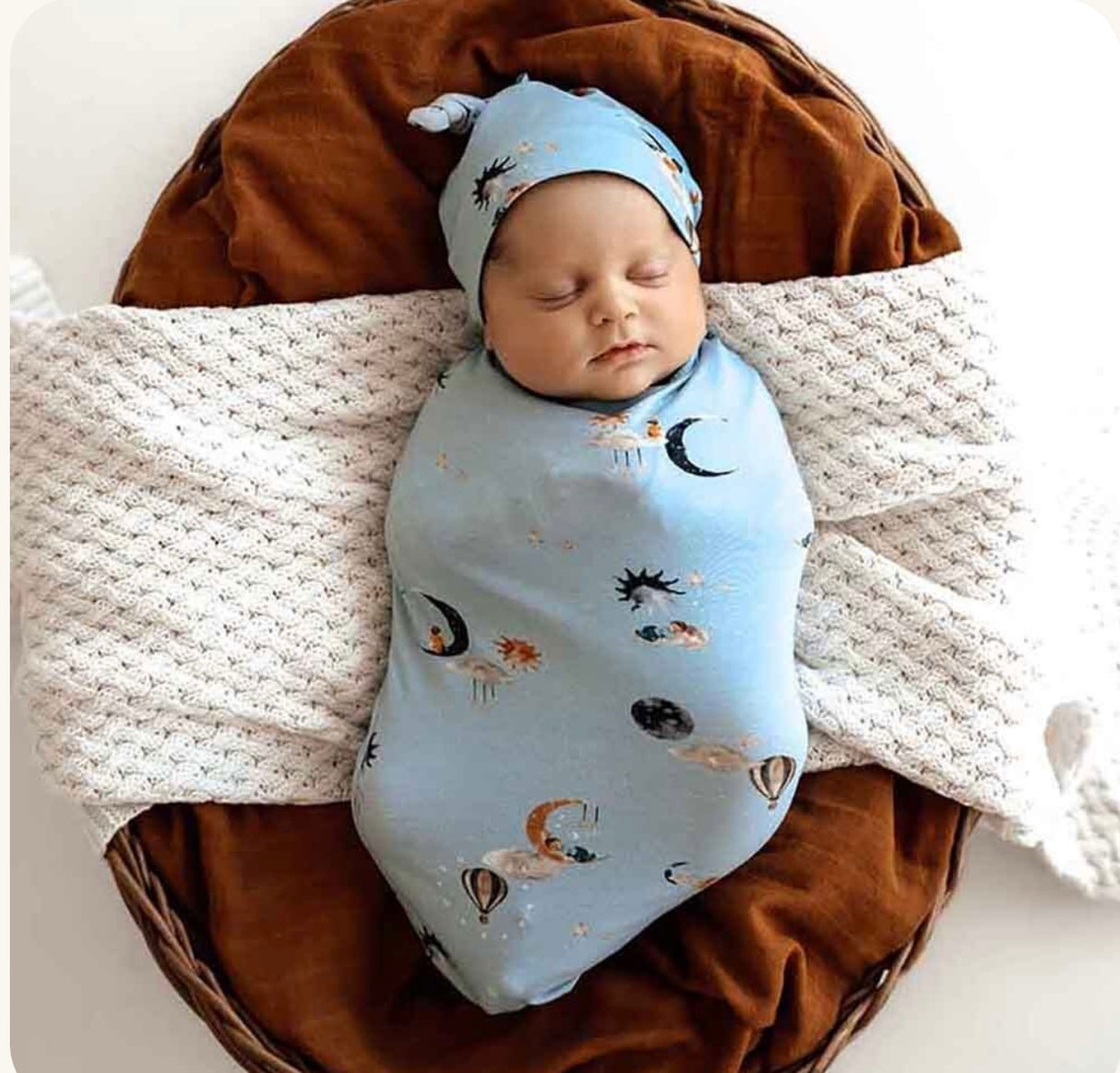 Snuggle Swaddle & Beanie Set | Dream