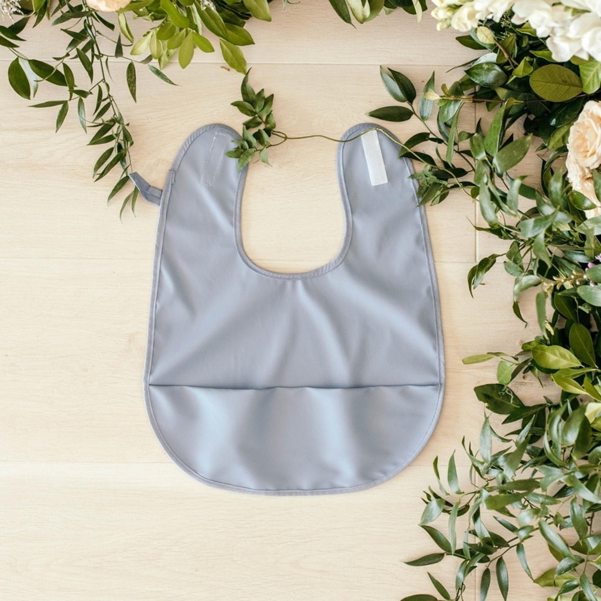 Snuggle Bib Waterproof | Sky