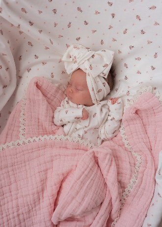 Gauze Lace Blanket | Baby Pink