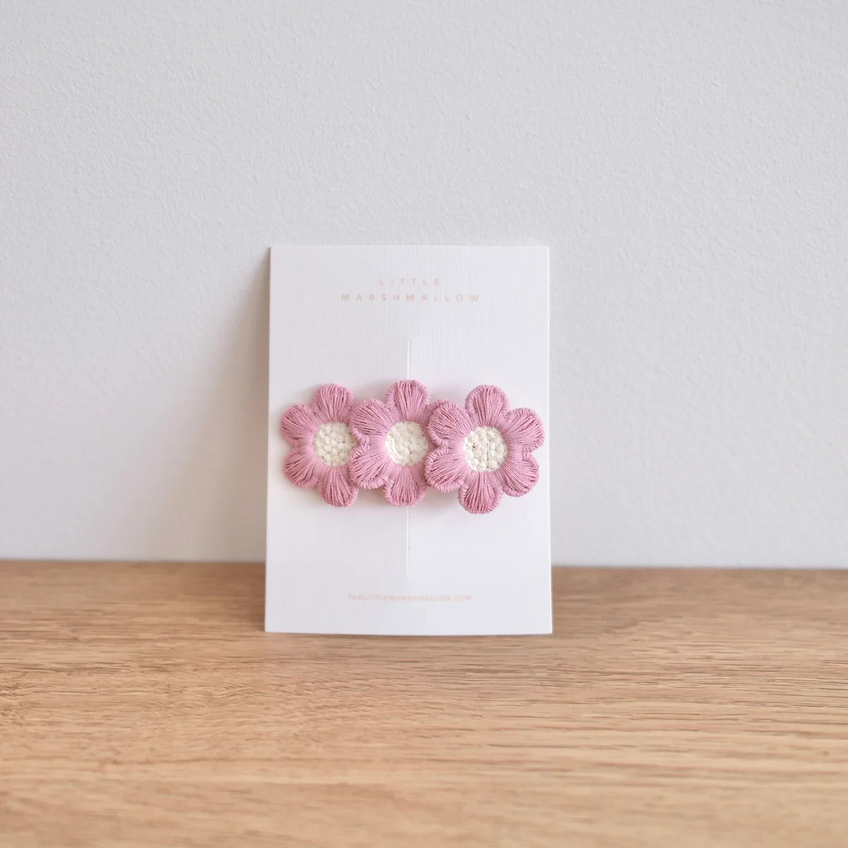 Sugar Plum Daisies Clip