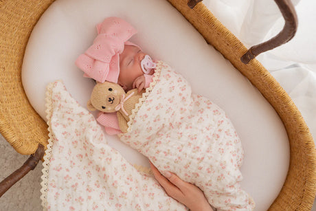 Gauze Lace Blanket | Paisley Peony