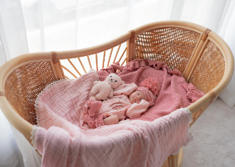 Gauze Lace Blanket | Baby Pink