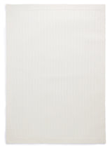 Heirloom Eyelet Blanket l Vanilla