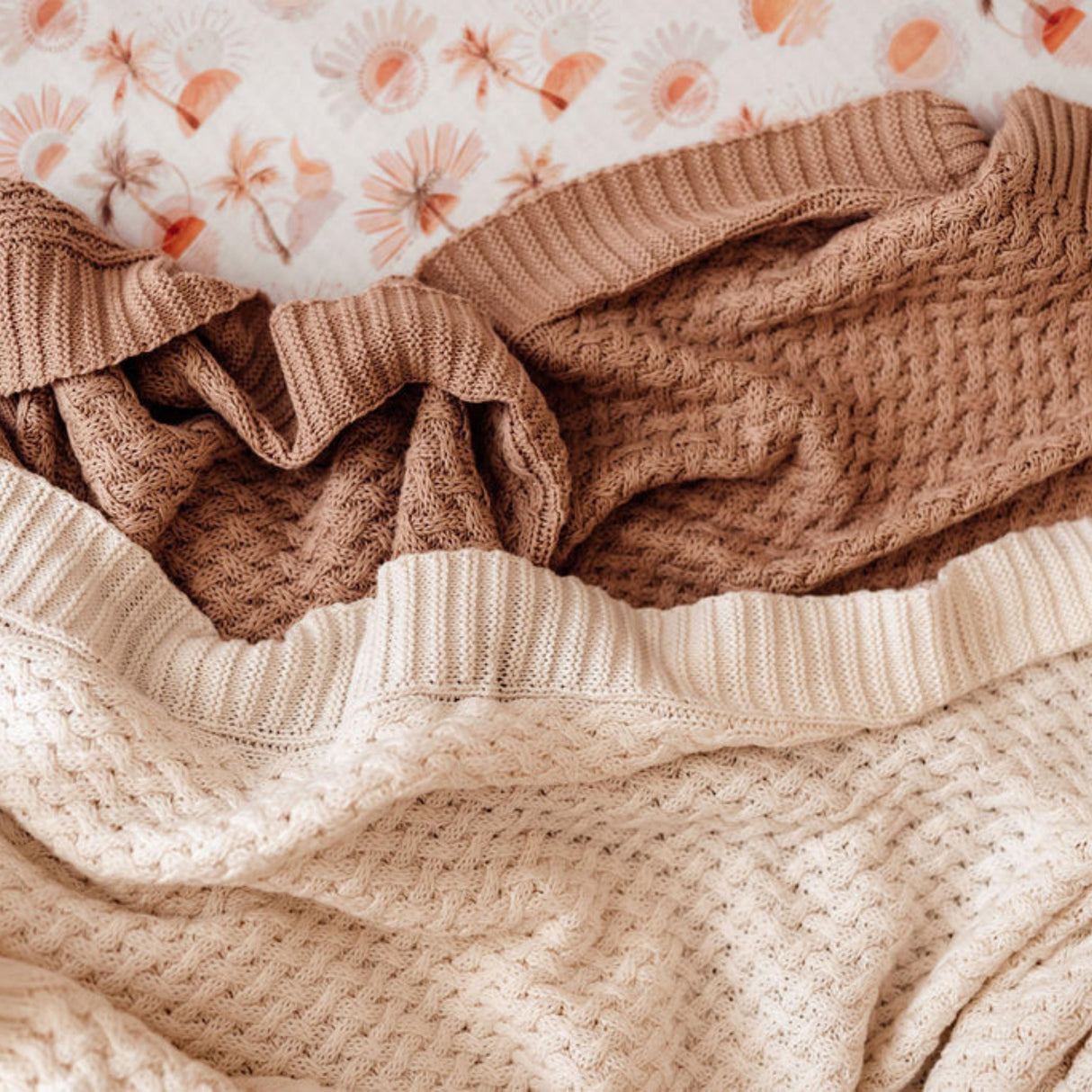 Diamond Knit Baby Blanket | Hazelnut